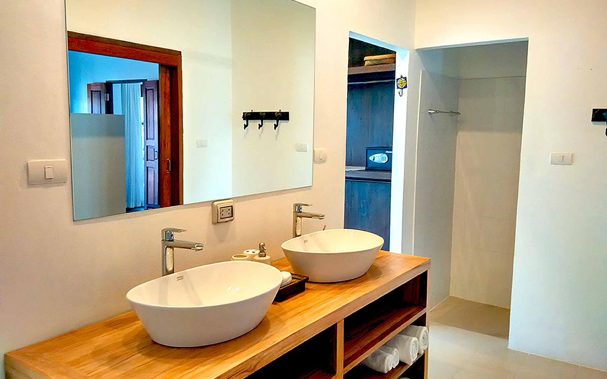 FAMILY SUITE